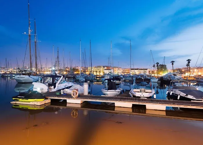 A57 - Lighthouse In Via Dona Ana *