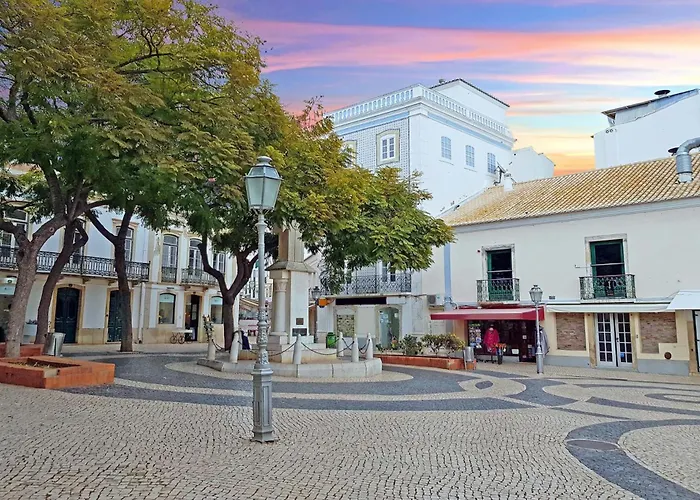 A57 - Lighthouse In Via Dona Ana 아파트 라고스